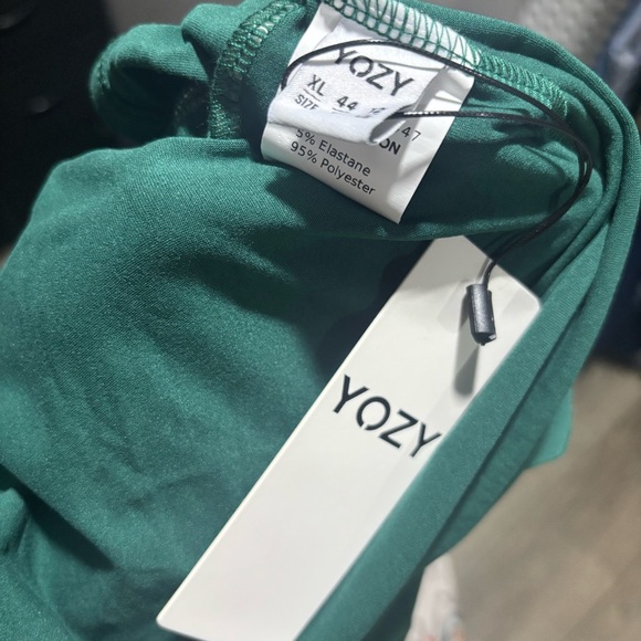 Women Floral Two Piece Set - Picture 7 of 7